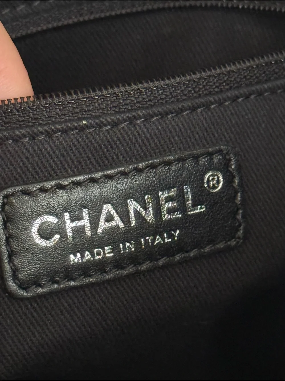 CHANEL Mini Deauville “31 Rue Cambon Paris”Tote bag 🌟